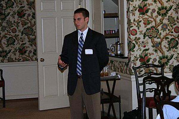 a man in a suit and tie